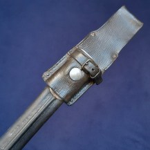 British Lee Enfield 1907 Pattern Bayonet with Unusual Reverse-Seam Scabbard, Dated 1915 by Sanderson 12